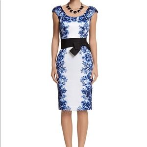 Floral Printed Sheat Dress